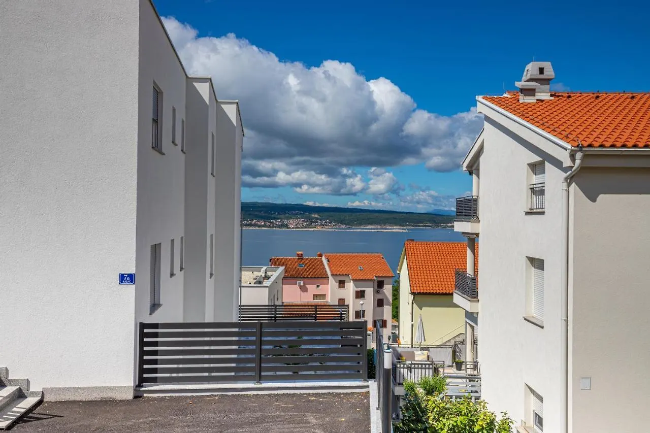 Apartments In Crikvenica 41205
