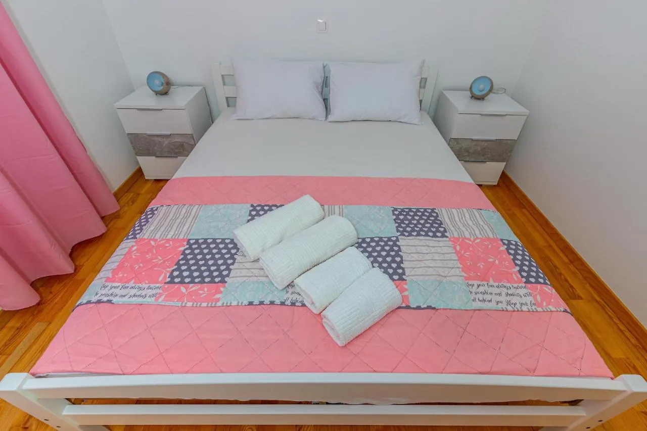 Apartments In Crikvenica 41205 Croatia